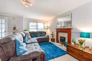 Lounge- click for photo gallery